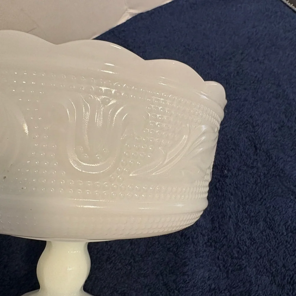 MCM Brody Co American White Milk Glass Pedestal Compote Candy Dish Bowl Ornate